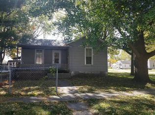323 W 4th Ave, Monmouth, IL