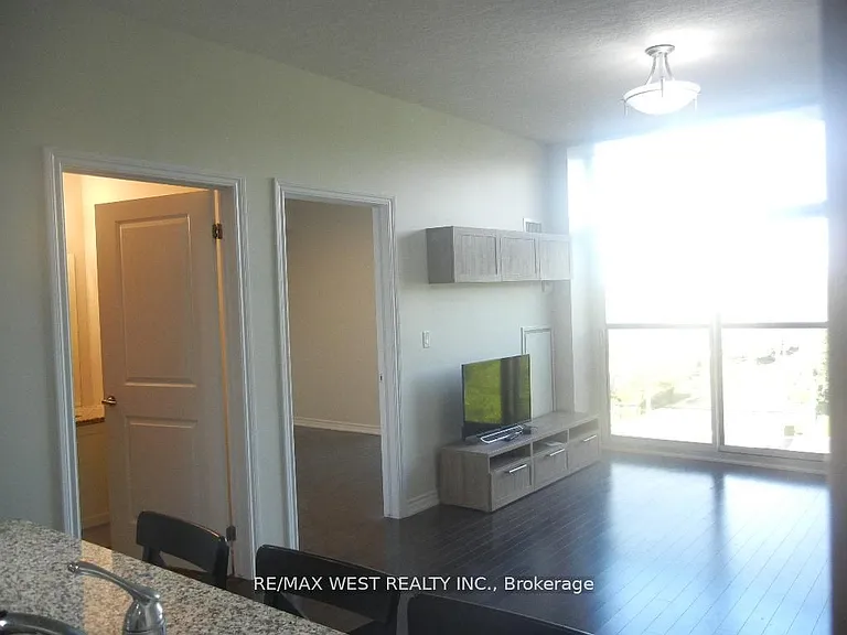 427 Aberdeen Ave #406 — Photo 18