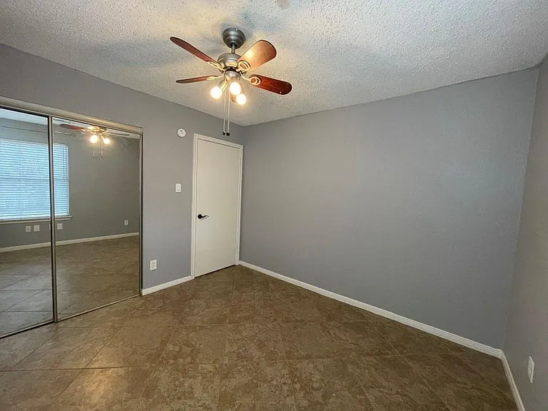 2910 Pioneer Pass — Photo 22