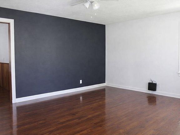 5th image of 513 N Oak St
