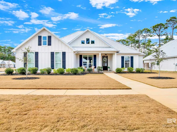 4610 Surrey Ln, Orange Beach, AL 36561