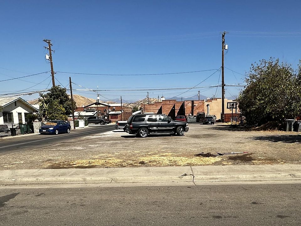 1st image of N Palm Street