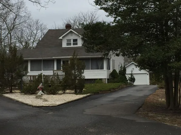 59 Station Rd, Bayville, NJ 08721