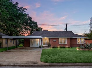 1002 W 31st St, Houston, TX 77018