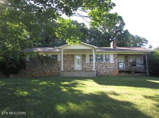 2021 Jackson Rd, Rutledge, TN 37861