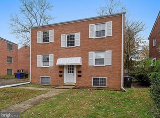 4023 18th Rd N APT 1, Arlington, VA 22207