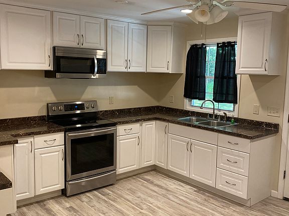 2nd image of 2117 Parsonage Ln