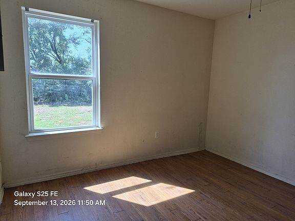 3rd image of 3824 W 55th Pl