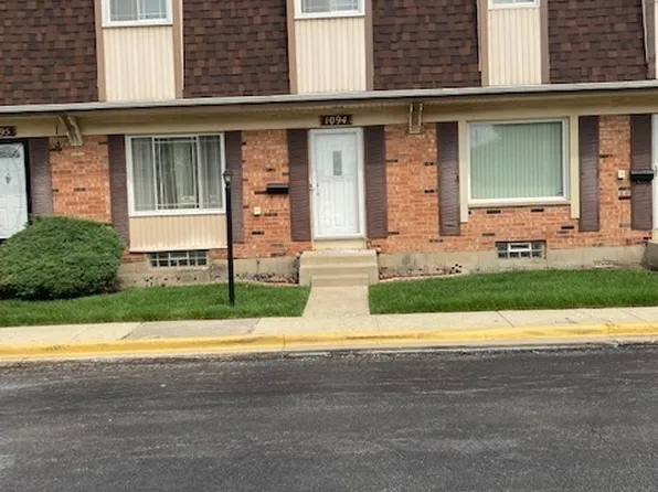 1094 Richton Pl, Richton Park, IL 60471
