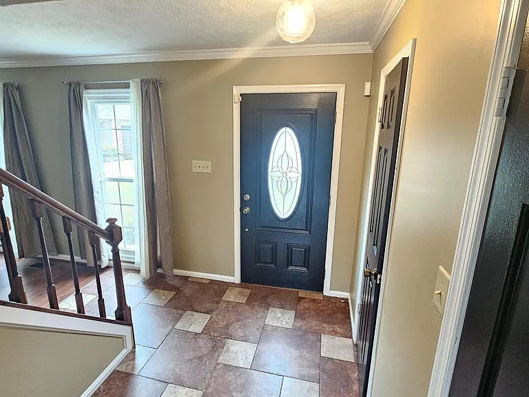 13420 Winterspoon Ln — Photo 2