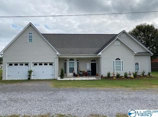 611 Ham Rd, Albertville, AL 35951