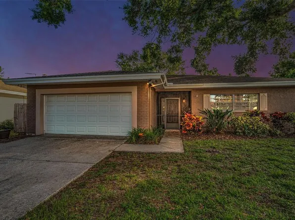 2010 Groveland Rd, Palm Harbor, FL 34683