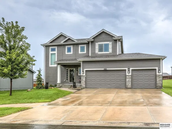 9403 S 176th Ave, Omaha, NE 68136