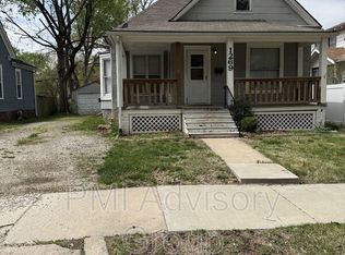 1269 SW Mulvane St, Topeka, KS 66604