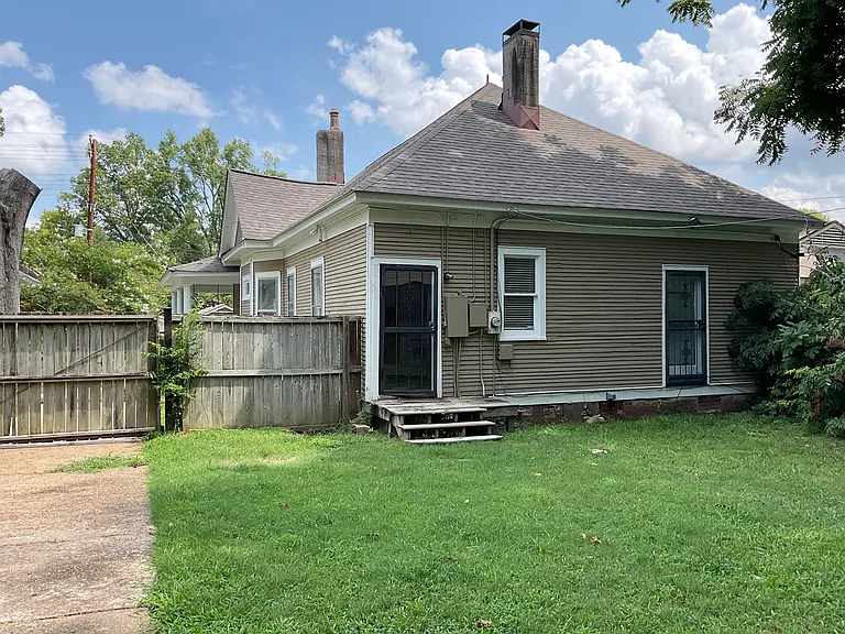 2081 Evelyn Ave — Photo 10