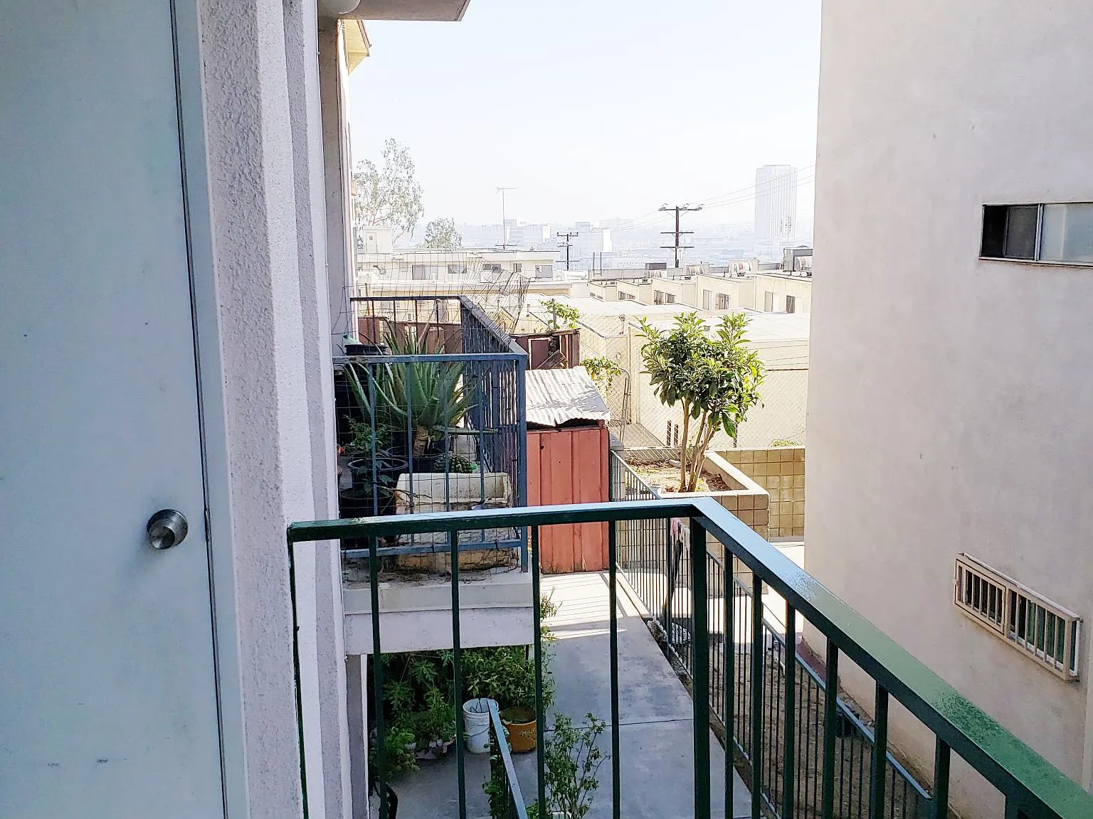 912 Centennial St — Photo 2
