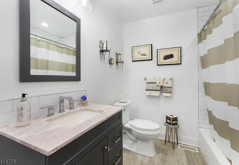 39 N Park Ter #39 — Photo 18
