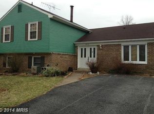 1605 Carriage Hill Dr, Westminster, MD 21157