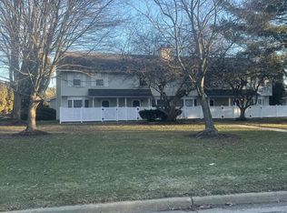 1376 Redtail Hawk Dr, Youngstown, OH 44512