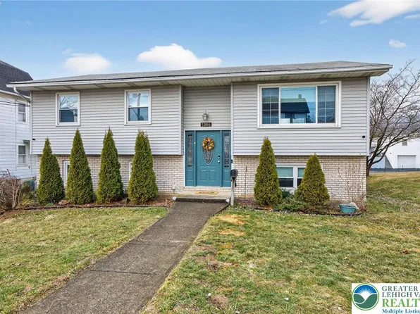 1386 Jefferson St, Hellertown, PA 18055