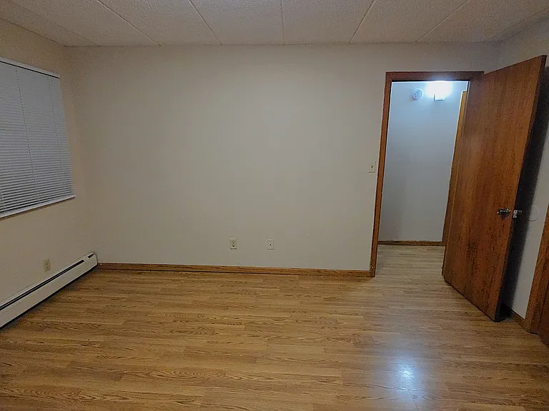 208 E Alabama St #4 — Photo 9