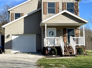 8095 Stone Castle Rd, Athens, OH 45701