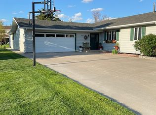 1855 Clinton Ct, Sidney, NE 69162