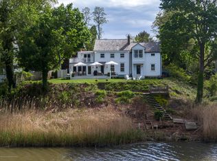 539 Locust Point Rd, Rumson, NJ 07760