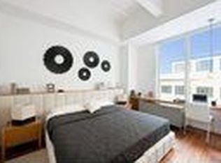 1 Kent Ave, Brooklyn, NY 11249
