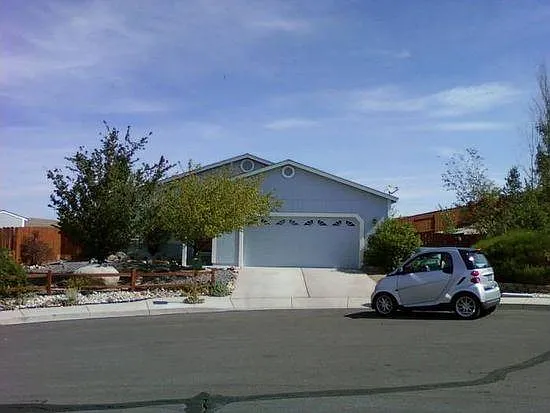 5747 Cinnamon Ct photo 1