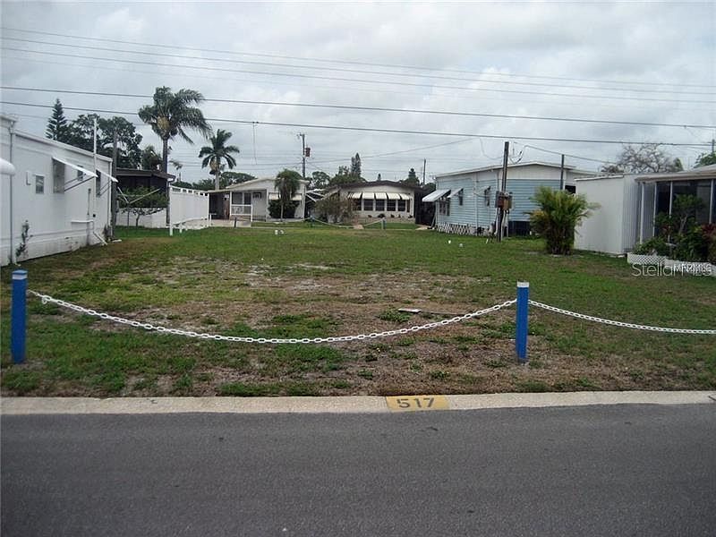 1st image of 517 50th Avenue Plz W