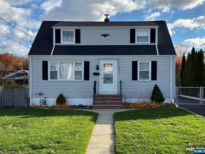 40 Godwin Ave, Elmwood Park, NJ, 07407