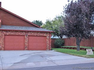 5323 Hacker Ct, Cheyenne, WY 82009