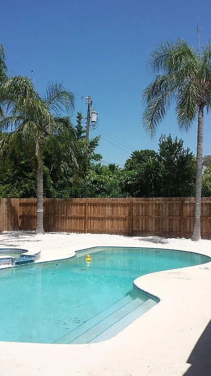 2510 E Vina Del Mar Boulevard — Photo 1
