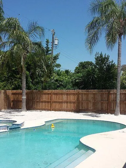 Pool/Sandy Beach
