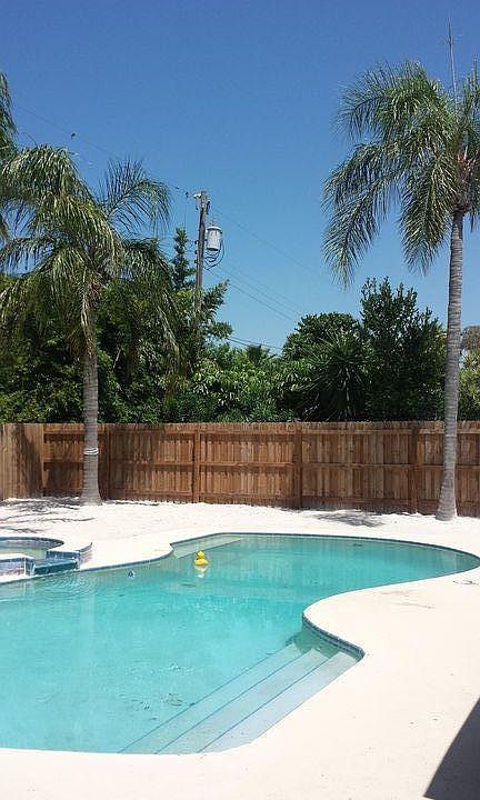 Pool/Sandy Beach
