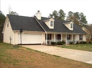 529 Providence Cir, Statham, GA 30666
