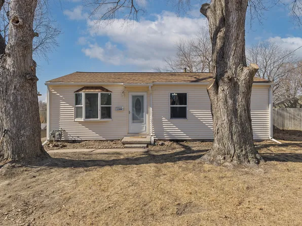 1306 N 19th St, Council Bluffs, IA 51501