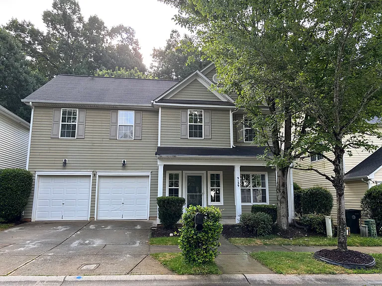 9159 Glenashley Dr — Photo 1