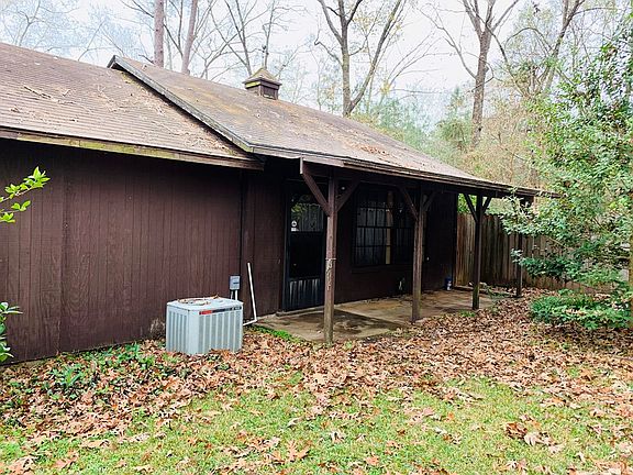 3rd image of 242 County Road 567