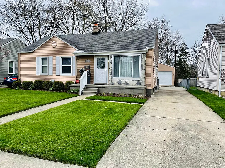 2361 Kipling Ave — Photo 1
