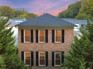 1452 Sylvan Cir NE, Atlanta, GA 30319