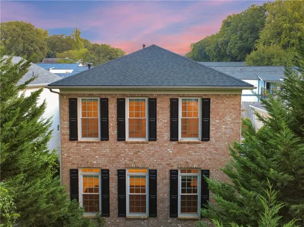 1452 Sylvan Cir NE, Atlanta, GA 30319