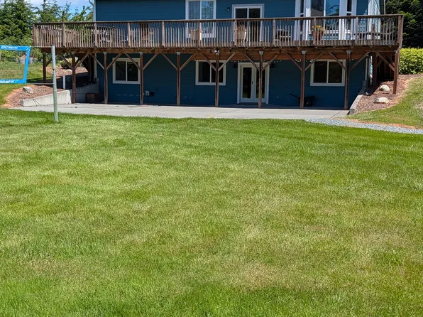 5482 Bayview Rd #B, Langley, WA 98260