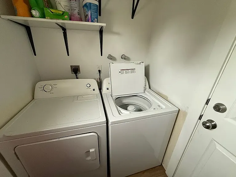 803 Oregon St #B — Photo 21