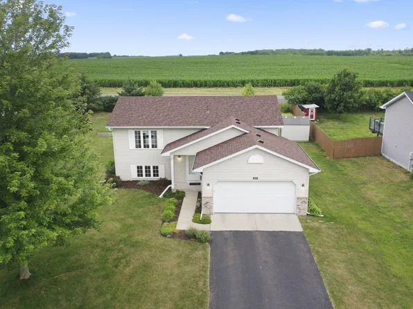 510 Grindstone Ln, Dundas, MN 55019