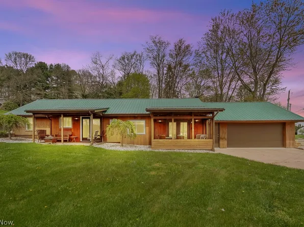 6939 Lakeview Rd, Hanoverton, OH 44423