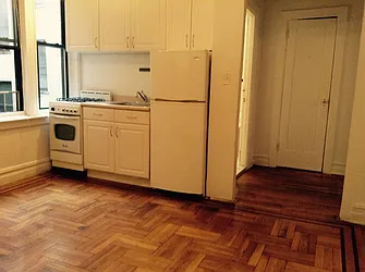 Rented by Urban Realty NYC