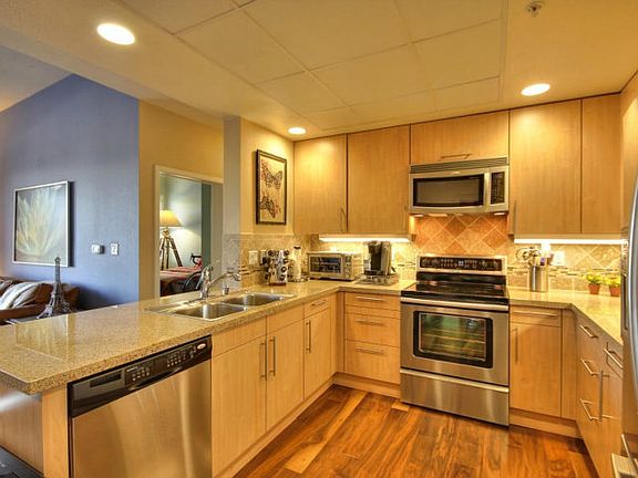 2nd image of 88 Bush St Unit 4145