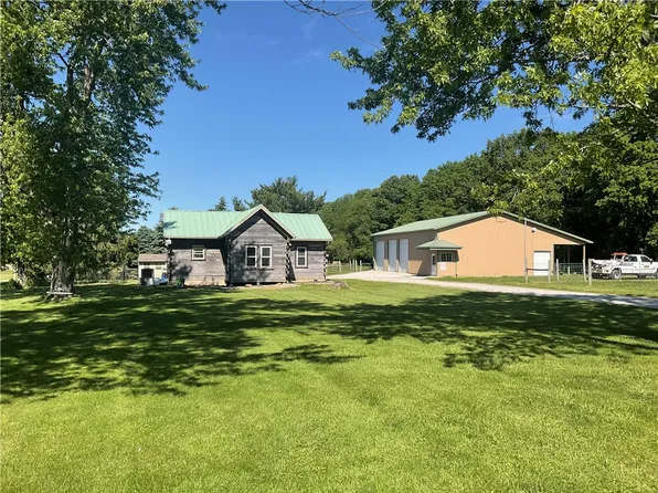 2613-800 East Rd, Moweaqua, IL 62550